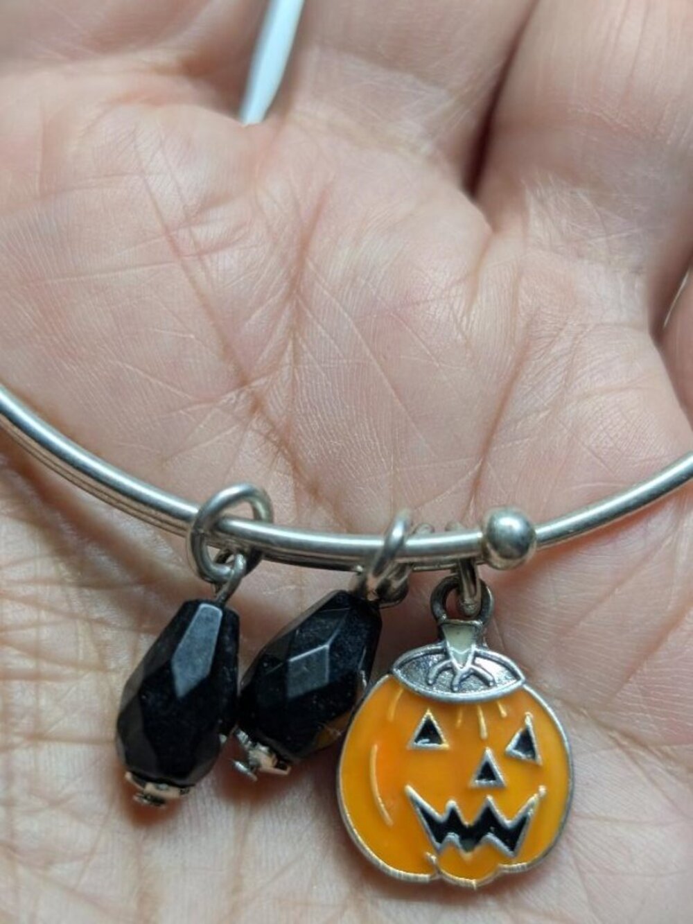 Silver Tone Vintage Halloween Enamel Pumpkin Bracelet with Glass Charms (Ship th